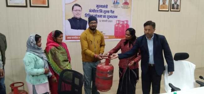 अन्त्योदय निःशुल्क गैस रिफिल योजना लागू करने वाला उत्तराखण्ड बना देश का पहला राज्य : मुख्यमंत्री श्री पुष्कर सिंह धामी